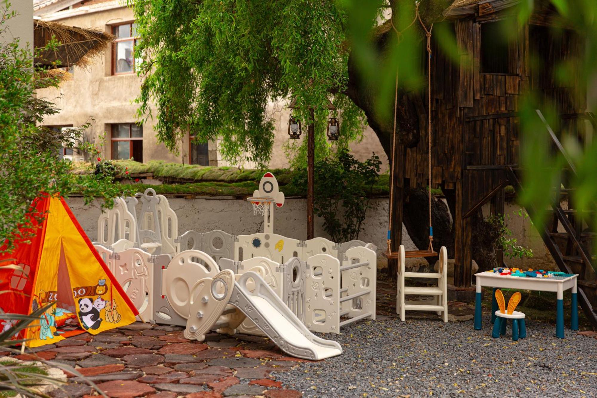 Shangri-La'S Three Seasons Resort & Hotel Exterior photo